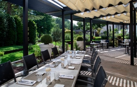 la-terrasse-le-richebourg